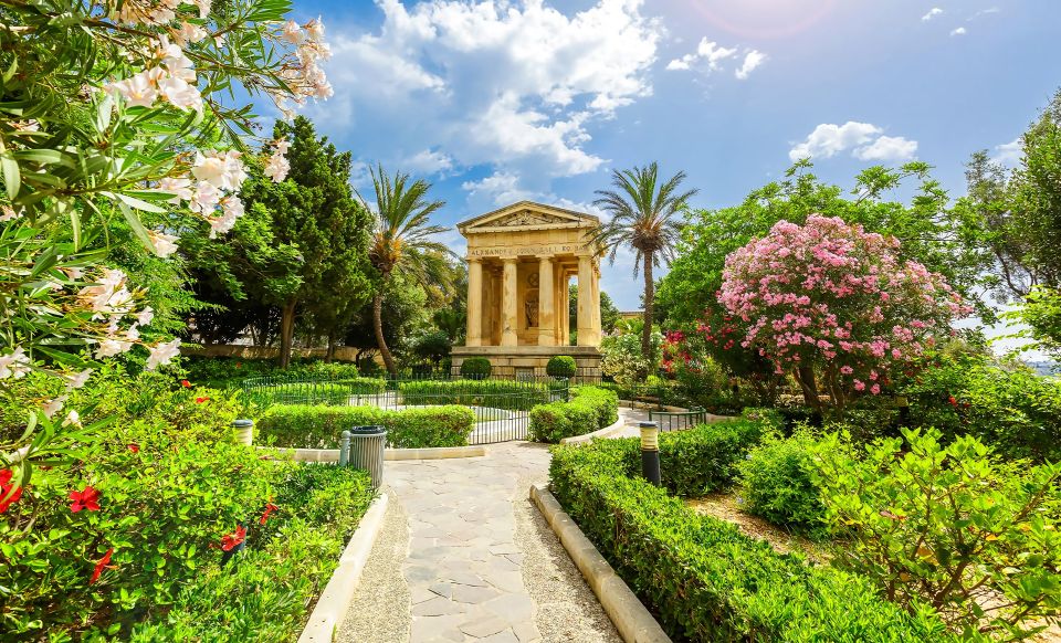 Valletta: Guided Walking Tour with Optional Cathedral Tour - Exploring Valletta: A Guided Walk Through Malta’s Historic Capital