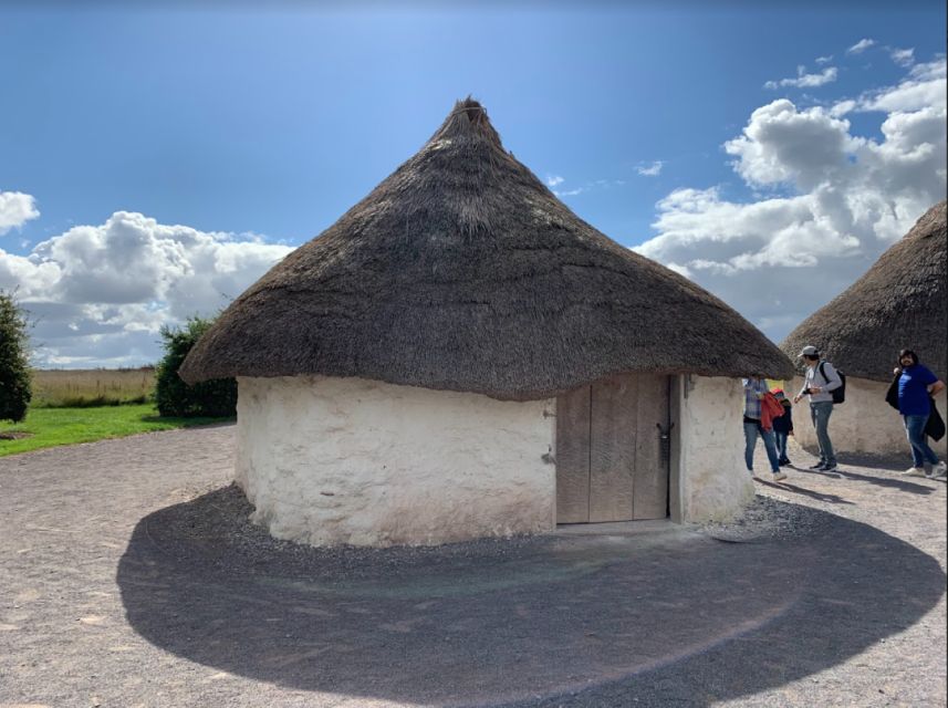 From London: Stonehenge Special Access Morning Tour - An Authentic and Convenient Trip to Stonehenge with Special Access