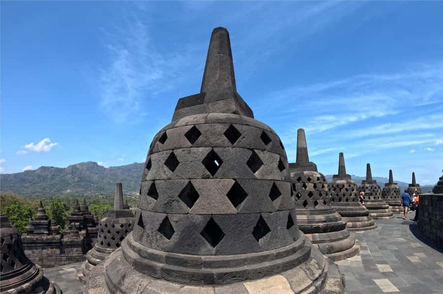 From Yogyakarta: Borobudur Half-Day Tour with Stupa Access - Practical Tips for Your Tour