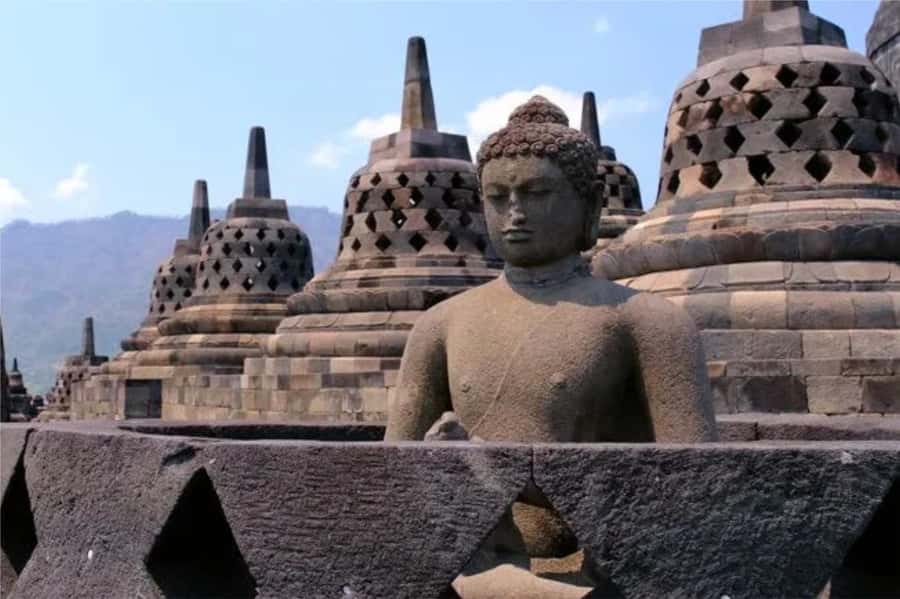 From Yogyakarta: Borobudur Half-Day Tour with Stupa Access - Transportation & Timing: Why It Matters