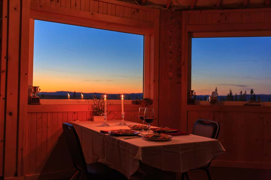 Fairbanks: Late Night Yurt Dinner and Northern Lights - Key Points