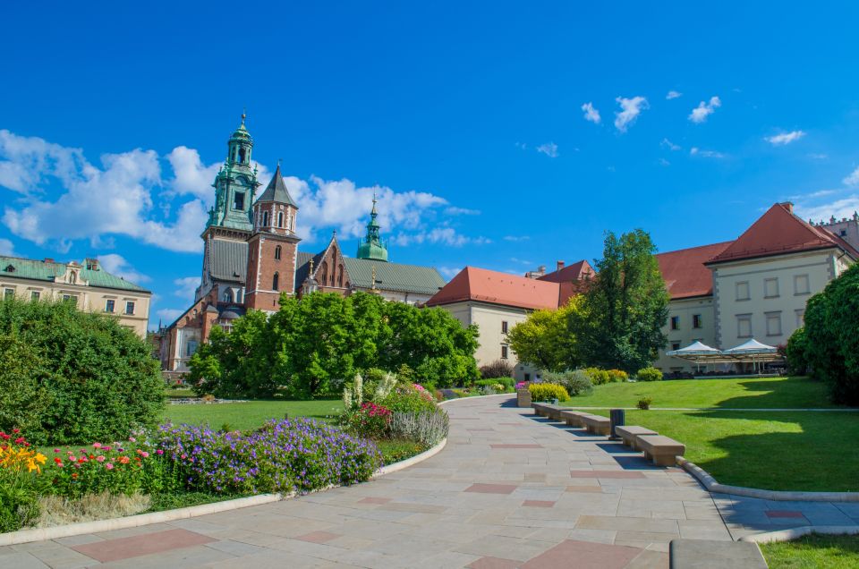 Krakow: Highlights of Old & New Town Private Walking Tour - Who Will Benefit Most from This Tour?