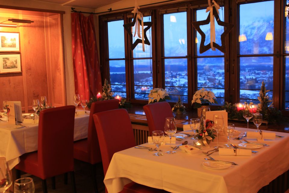 Salzburg: Christmas/Advent Concert & Dinner - Key Points