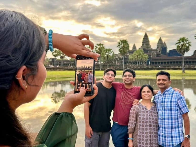 Angkor Sunrise or Sunset Tour (includes breakfast or lunch) - What Makes This Tour a Great Choice?