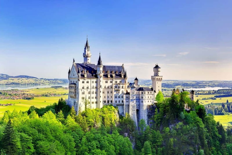 From Munich: Neuschwanstein & Linderhof Castle Full-Day Trip - Exploring Bavaria’s Crown Jewels: Neuschwanstein & Linderhof