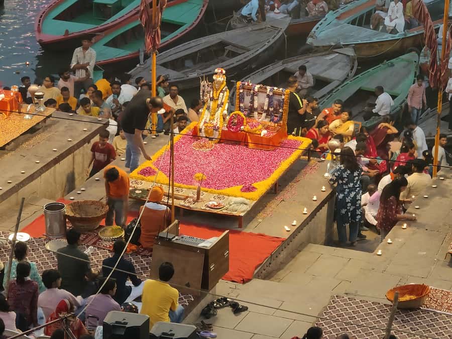 Varanasi Evening Ganges Boat Ride with Aarti & Temple Visit - What Could Be Better?