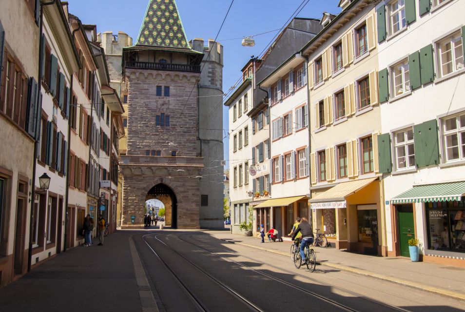 Basel: Express Walk with a Local in 60 minutes - Why This Tour Is a Great Choice for Short Visits