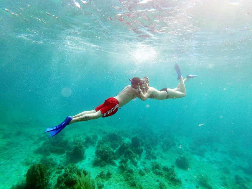 From Falmouth/Ocho Rios: Negril Beach and Catamaran Cruise - FAQ