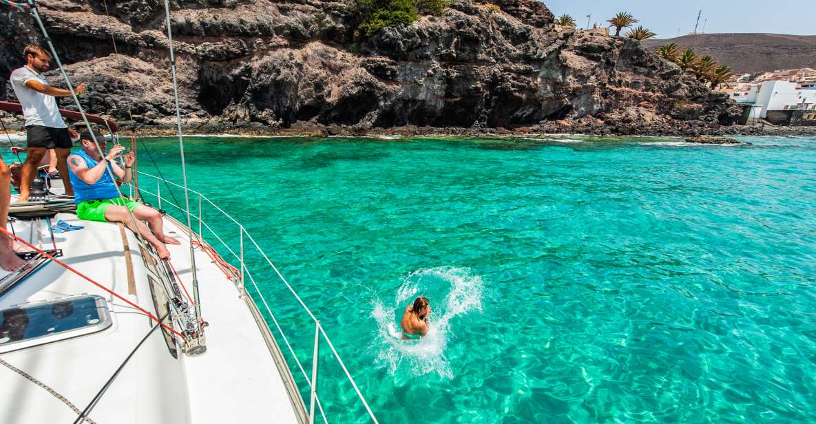 Fuerteventura: Sailing with Snorkeling and Dolphin Watching - Why Travelers Love This Tour