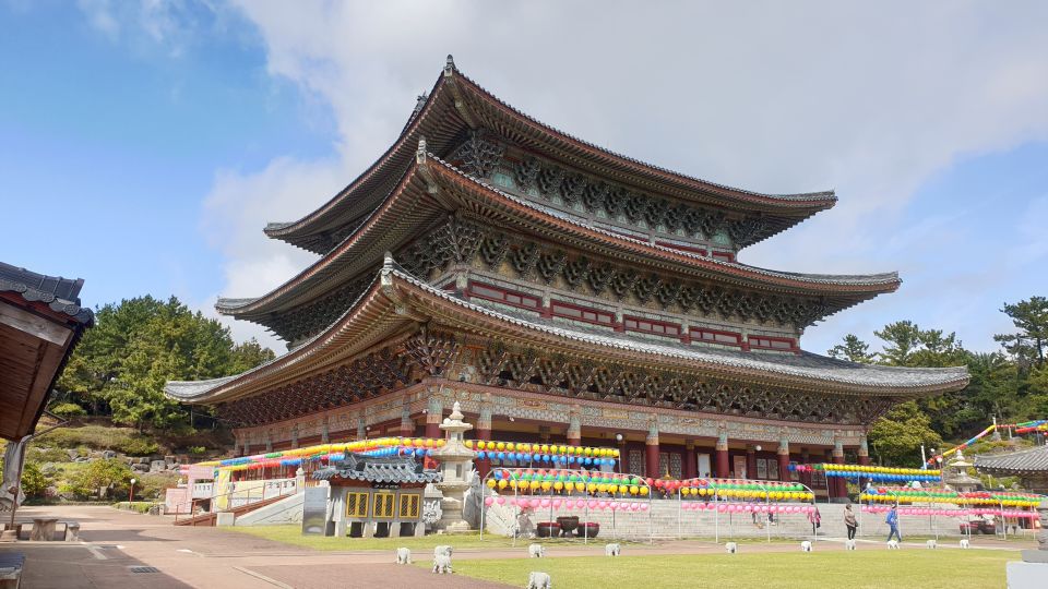 Jeju Premium Small Group UNESCO Day Tour - South - Authenticity and Value