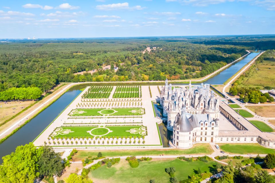 Chambord: Private Guided Tour of the Castle + Reserved Entry - Why Choose This Tour: A Deep Dive