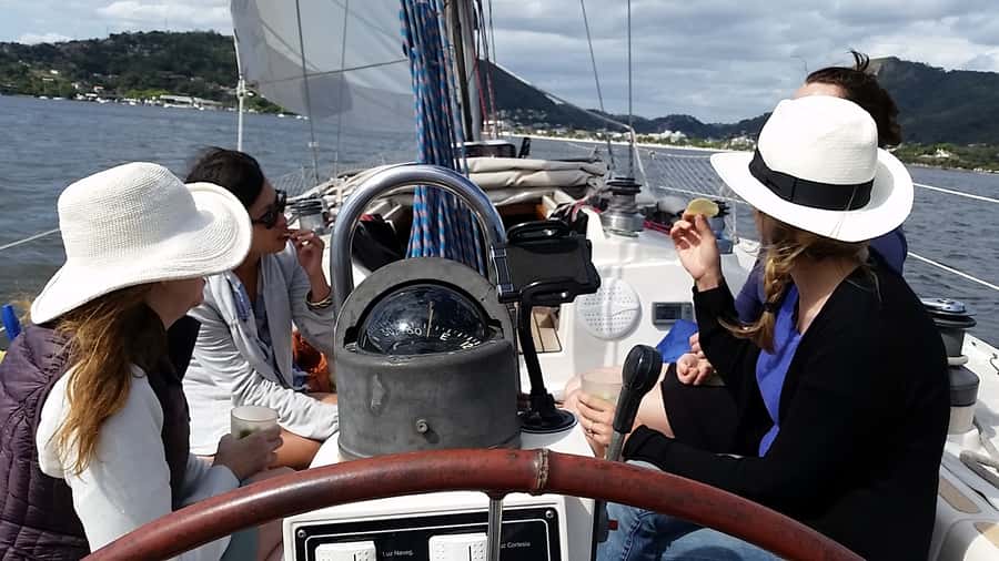 Rio de Janeiro: Guanabara Bay Sunset Sailing Tour & Drinks - The Value of the Experience