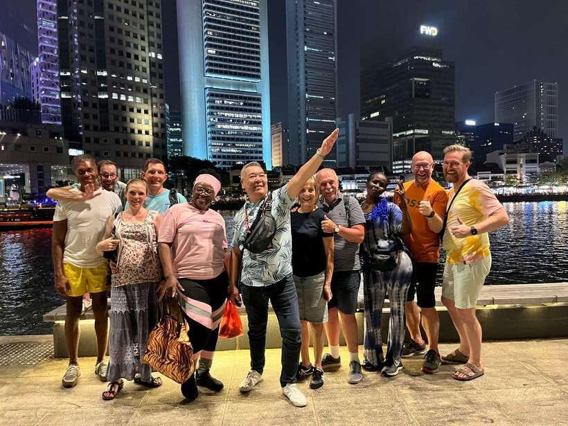 Singapore: Guided Street Food Tour at Night - Key Points
