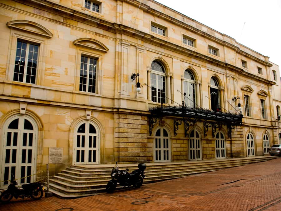 Bogotá: Private Candelaria Walking Tour with Gold Museum - Authentic Colombian Flavors and Insider Tips