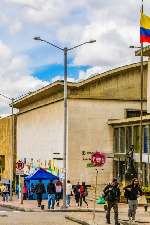 Bogotá: Private Candelaria Walking Tour with Gold Museum - Why This Tour Stands Out