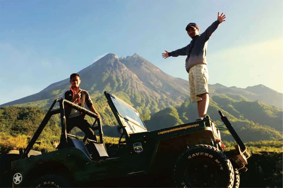 Yogyakarta: Mount Merapi Sightseeing Jeep Tour with Pickup - The Itinerary Breakdown: What to Expect