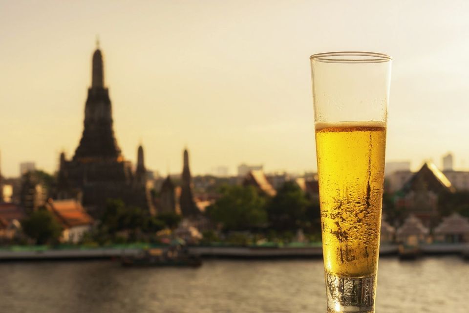 Bangkok: Historical Temples Tour & Hidden Bar at Sunset - Practical Tips for Travelers