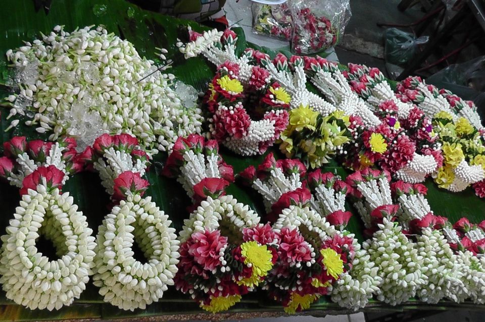 Bangkok: Historical Temples Tour & Hidden Bar at Sunset - Who Should Consider This Tour?