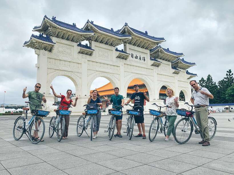 Taipei: 4-Hour Morning City Cycling Tour with Breakfast - What to Expect on the Tour