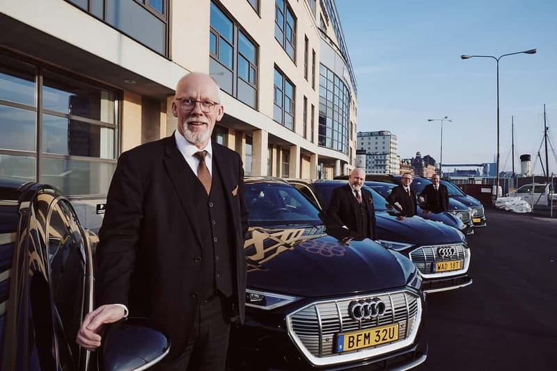 Malmö in 30 Minutes luxury e-car (Audi, E- Mercedes ) - Key Points