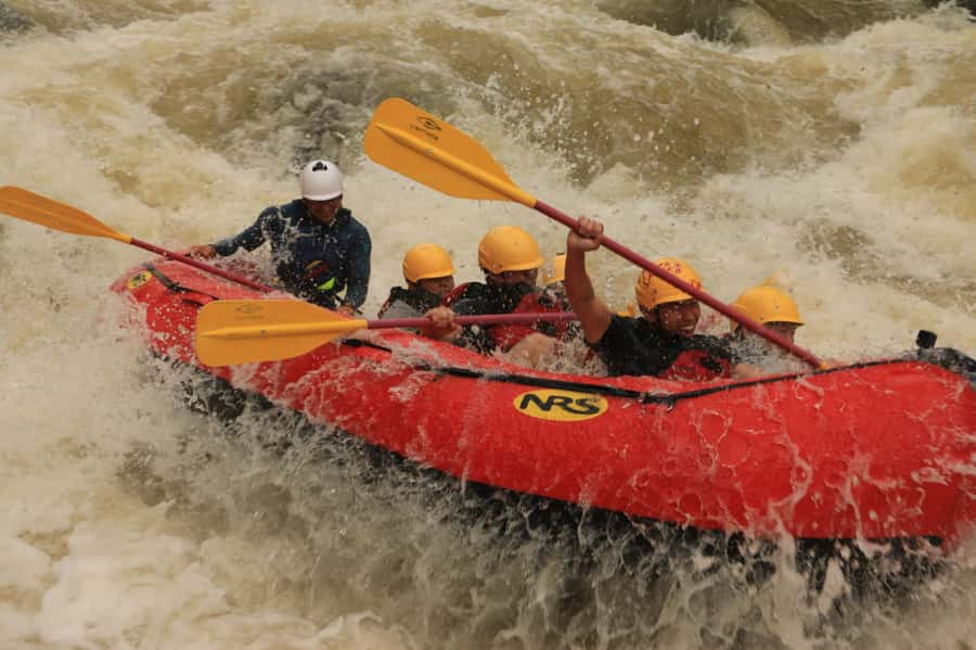 From Medellín: Paragliding and Rafting Combo Tour - Who Is This Tour Best Suited For?