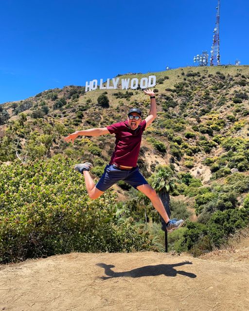 Los Angeles: Front & Back of Hollywood Sign Hike Guided Tour - Reaching the Hollywood Sign: Front and Back Views
