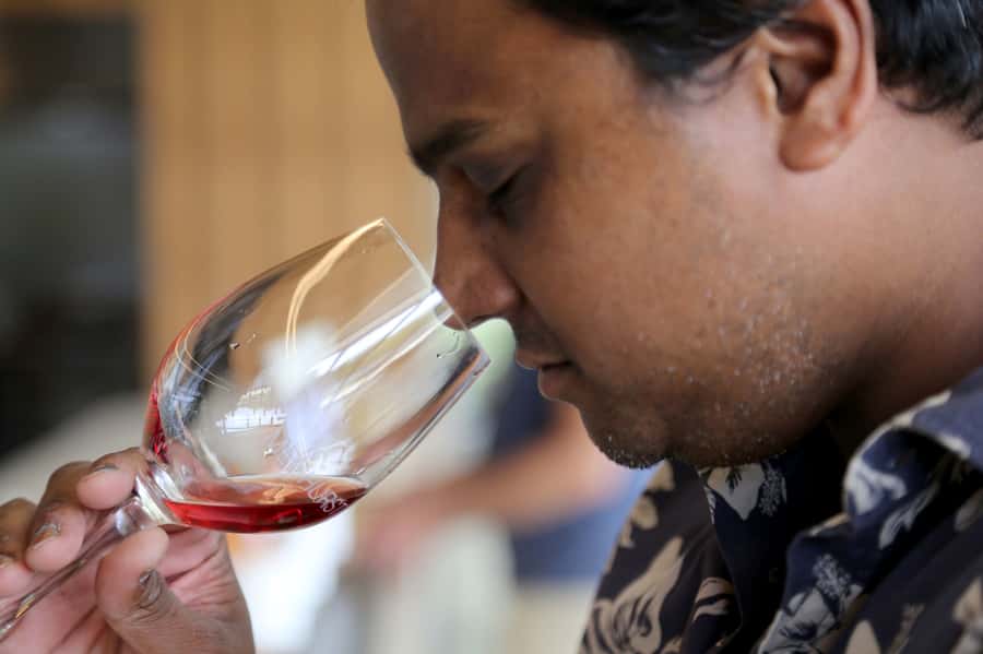Melbourne: Yarra Valley Food & Wine Tour in a '56 Chevrolet - Lunch in Healesville