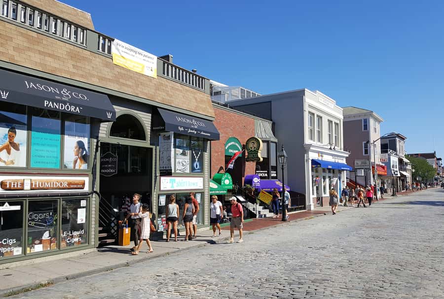 Newport, RI: Guided Day Trip from Providence - Key Points