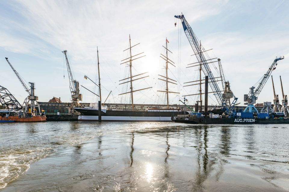 Hamburg: Harbor Cruise with Wine and Cheese - FAQ