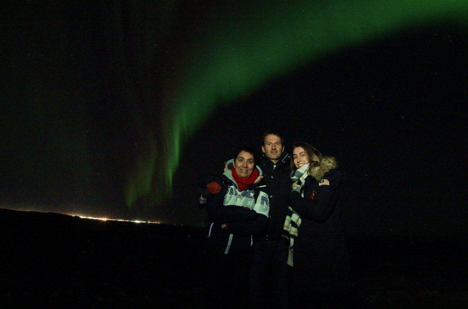 From Reykjavík: Northern Lights Tour with Hot Cocoa & Photos - Why Choose This Tour?