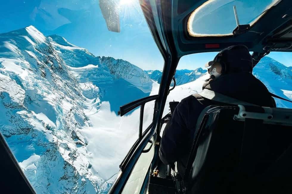 Franz Josef Town: 3-Glacier Helicopter Ride with Landing - The Sum Up