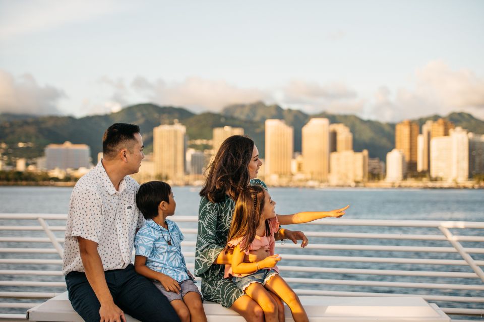 Honolulu: Waikiki Sunset and Cocktail Cruise - The Experience in Details