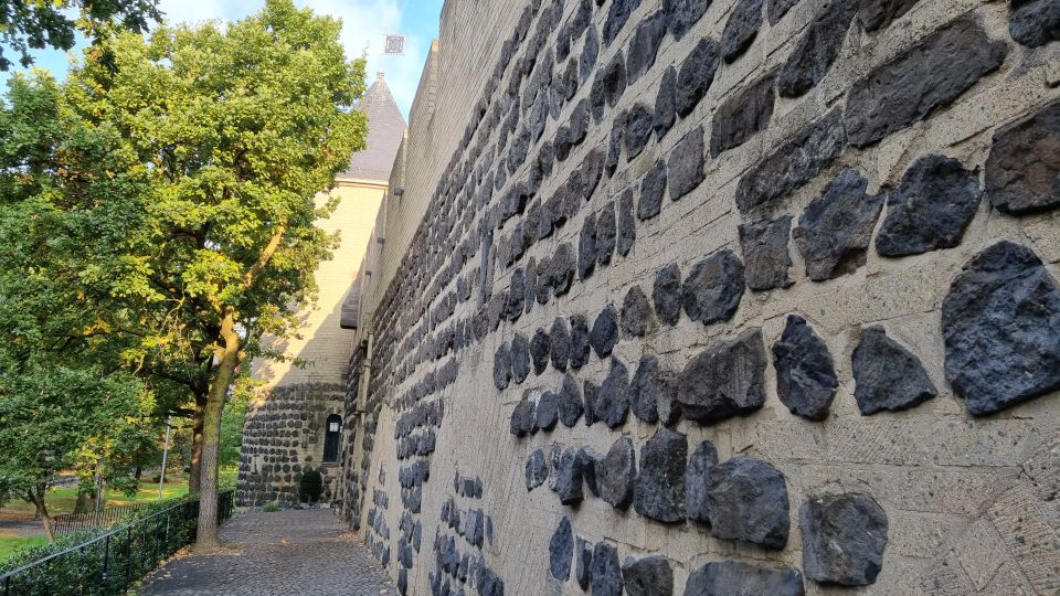 Cologne: Southside Severinsquarter Guided Tour in German - Final Thoughts