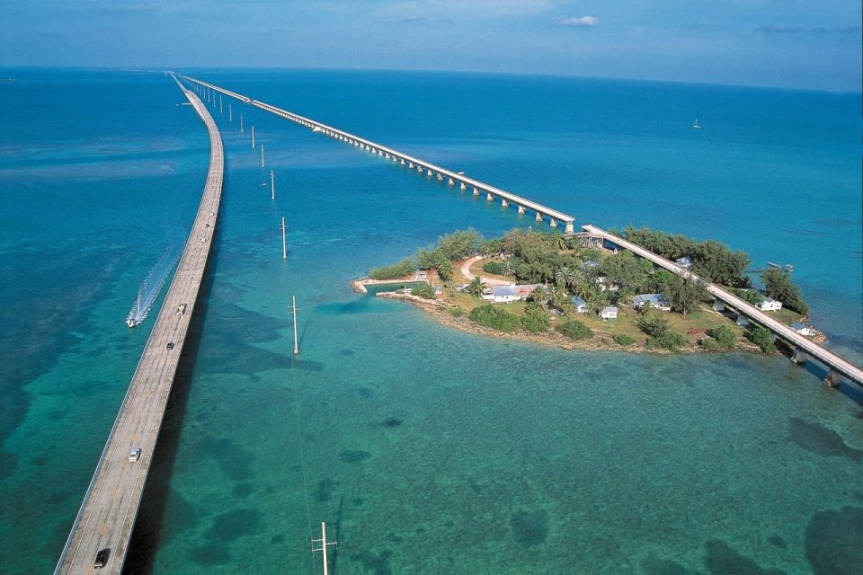 Miami: Key West Boat Tour w/ Optional Snorkeling & Open Bar - Experience the Miami to Key West Boat Tour with Snorkeling & Open Bar