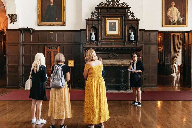 Toronto: Casa Loma Entry Ticket - The Guided Experience and Audio Tours