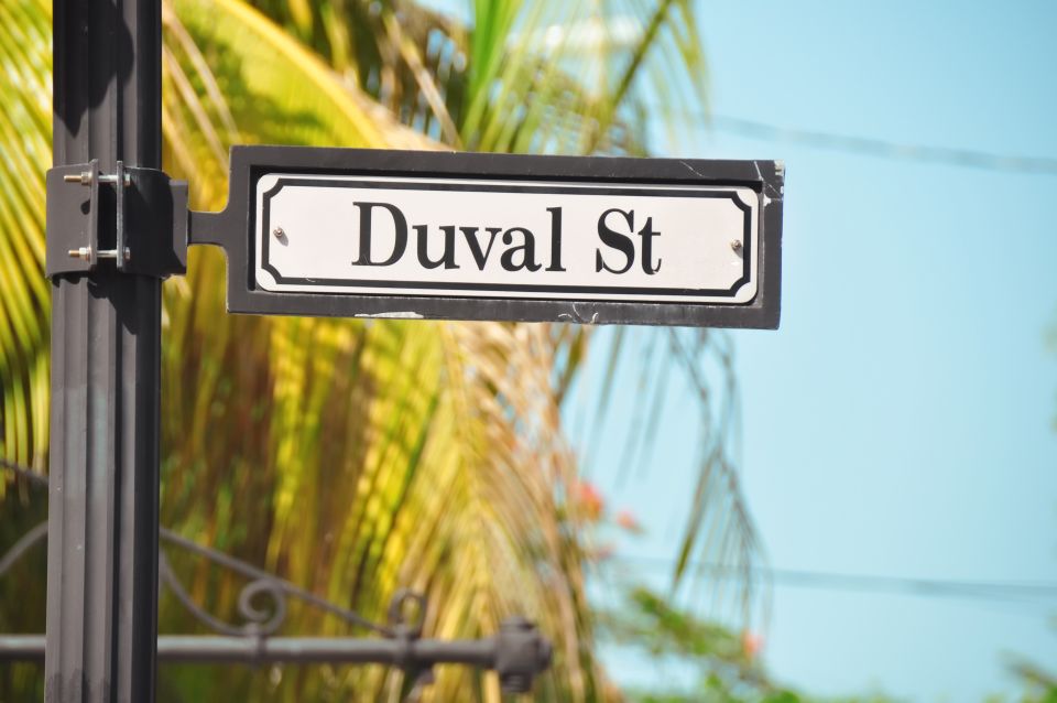 Key West: Haunted Pub Crawl Walking Tour - What to Expect on the Haunted Pub Crawl