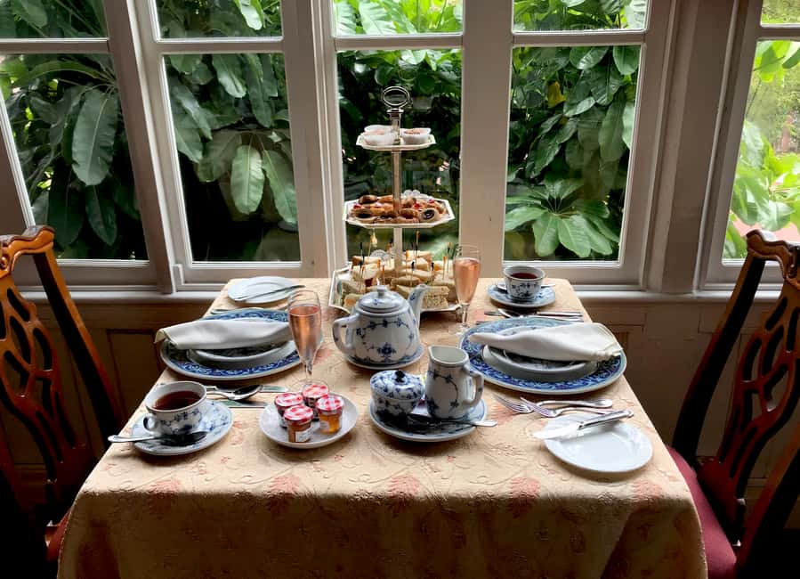 Nassau: Afternoon Tea at Graycliff Hotel and Restaurant - The Historic Appeal and Location