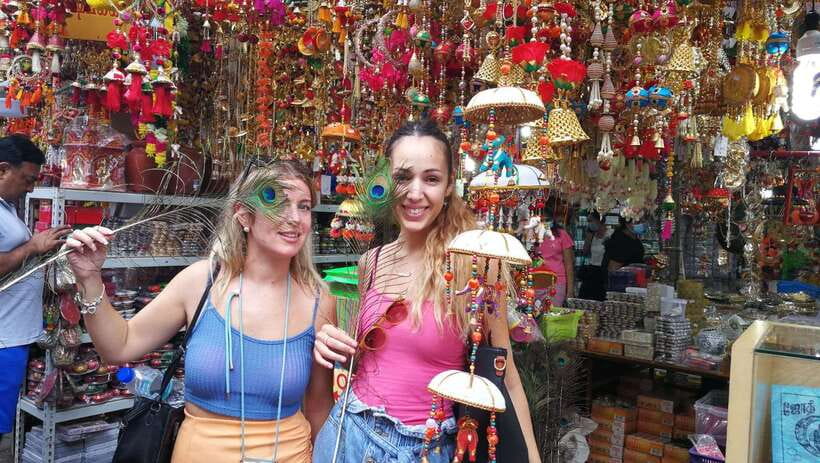 Singapore: Chinatown and Little India Guided Walking Tour - A Detailed Look at the Tour Experience