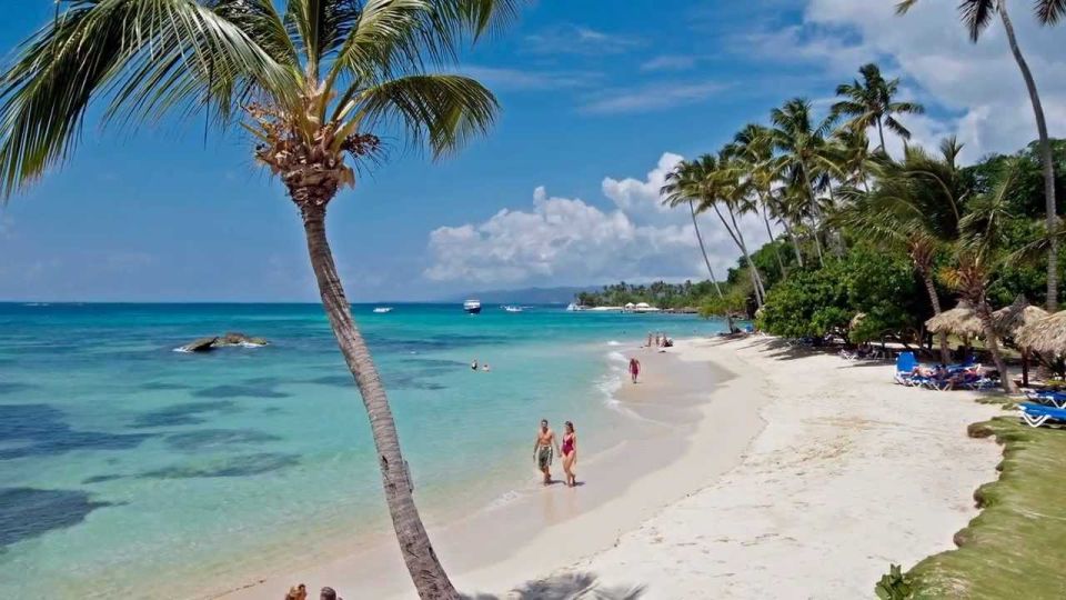 From Punta Cana: Samaná, Cayo Levantado & El Limón Waterfall - The Sum Up