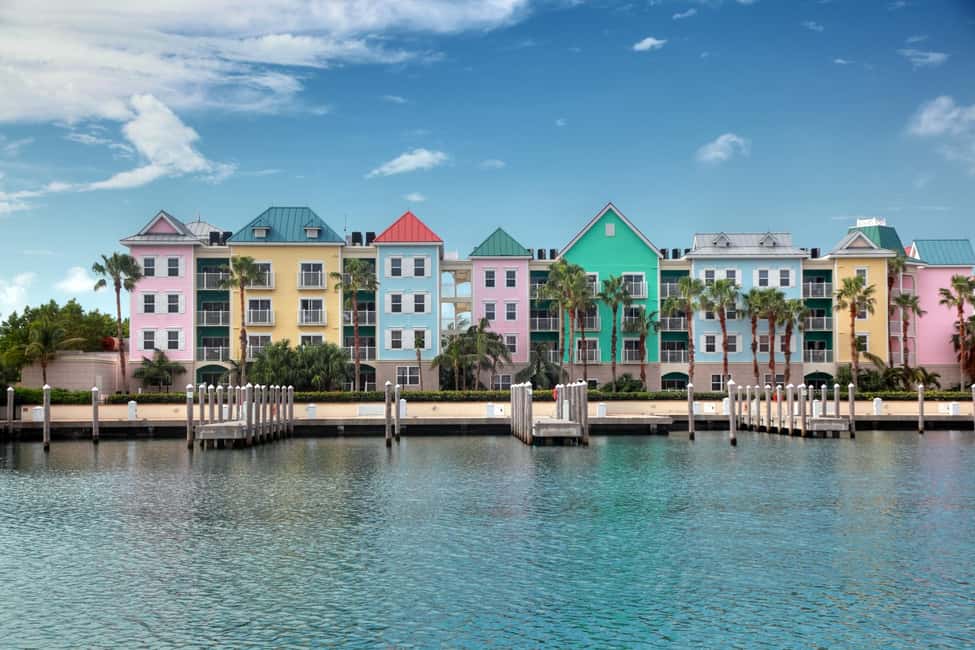 Nassau: Sightseeing, Snorkeling, & Shopping Tour with Pickup - Exploring Nassau in Detail