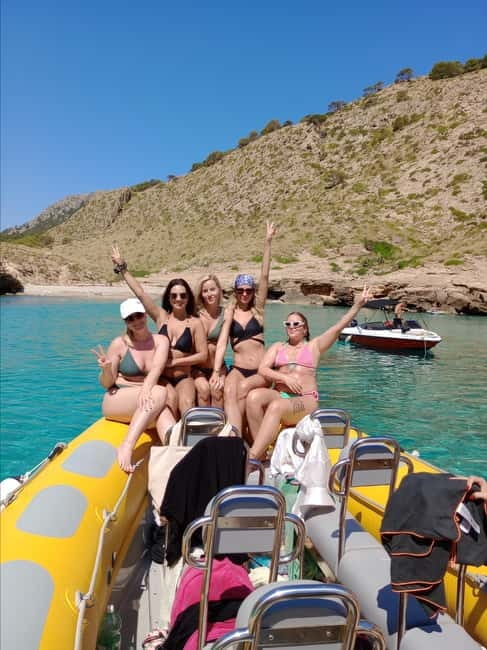 Can Picafort or Alcudia: Private boat - The Itinerary in Detail: What You Can Expect