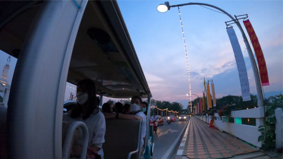 Chiang Mai: Nighttime City Highlights by EV Tram - Why This Tour Works for Travelers
