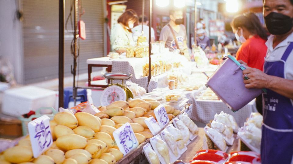 Chiang Mai: Nighttime City Highlights by EV Tram - Practical Tips for Your Tour