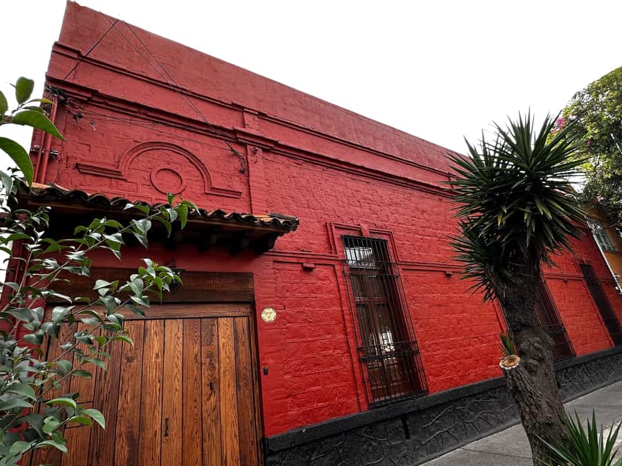 Mexico City: Frida Kahlo Museum or Casa Kahlo Entry - Mexico City: Frida Kahlo Museum or Casa Kahlo Entry – A Deep Dive