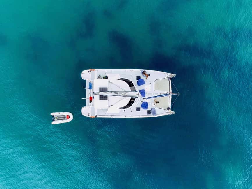 Day Sailing Charter on Catamaran with Lunch : Bay Of Islands - An In-Depth Look at the Itinerary and Experience