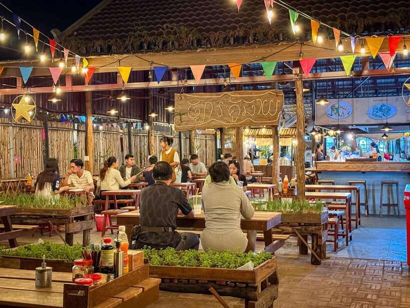 Siem Reap: Street Food Experience by Tuk-Tuk - Itinerary Breakdown