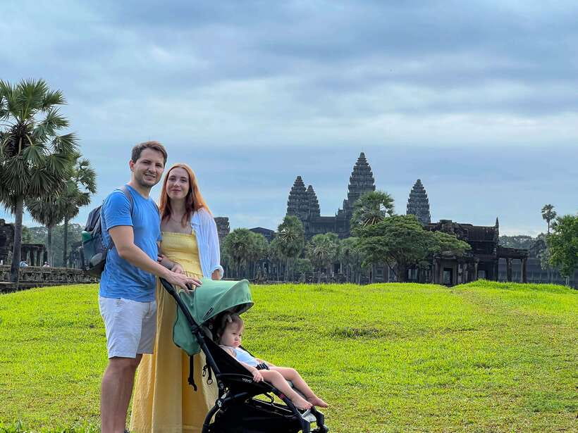Siem Reap: Angkor Wat Sunrise Tour via Tuk Tuk & Breakfast - The Experience in Detail