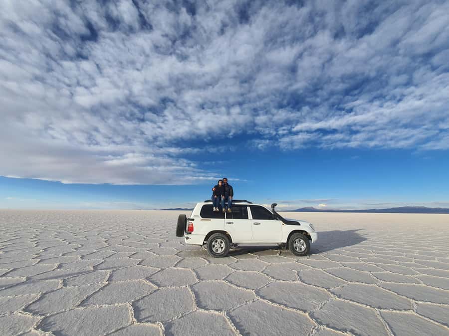 Uyuni: Uyuni Salt Flats and San Pedro de Atacama 3-Day Tour - Who Should Consider This Tour?