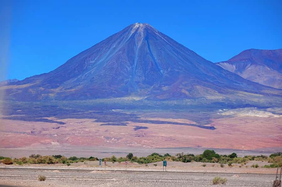 From San Pedro de Atacama: The Salt Flats Route, Full day - Who Should Consider This Tour?