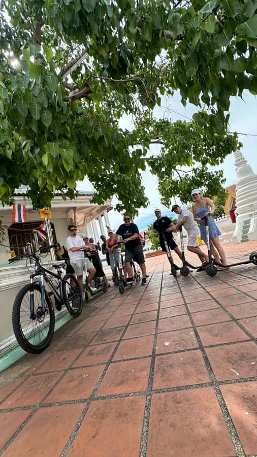 Bangkok : City Highlights E-Scooter & Bike Tour - Good To Know